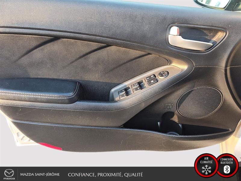 kia Forte 2015 - 11