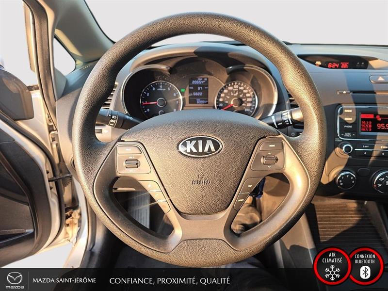 kia Forte 2015 - 12