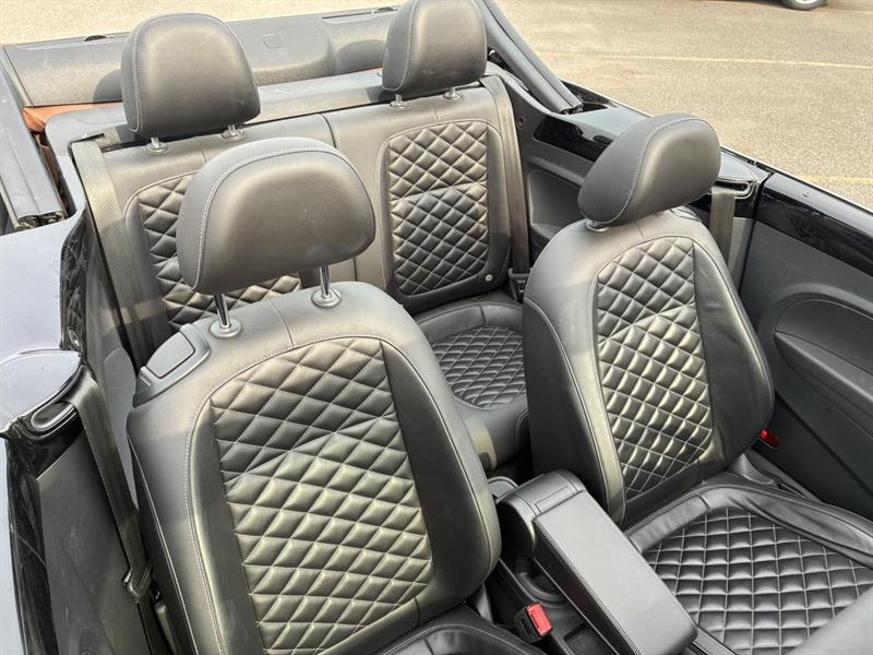 volkswagen Beetle Convertible 2019 - 17