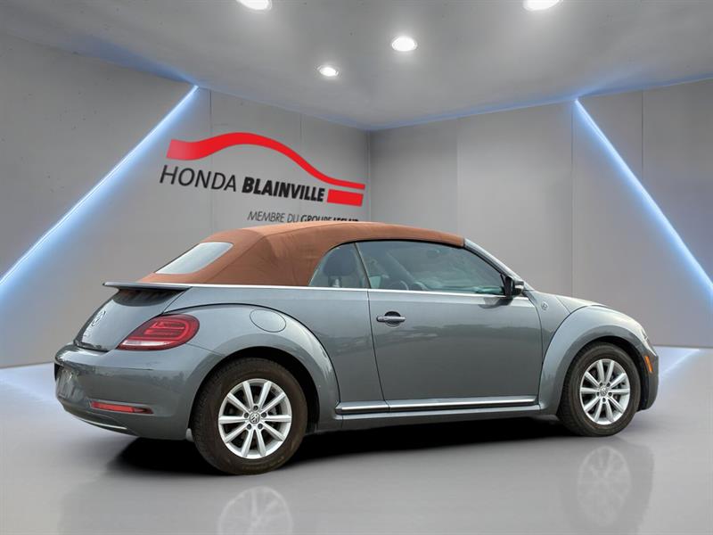 volkswagen Beetle Convertible 2019 - 28