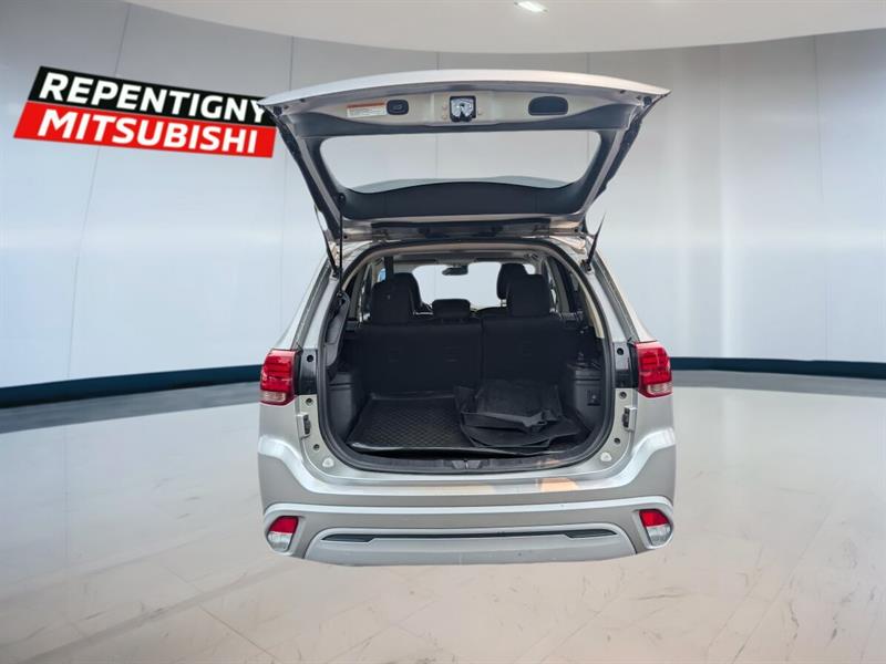 mitsubishi Outlander rechargeable 2019 - 8
