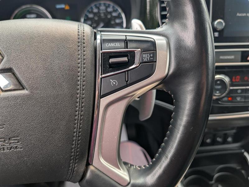 mitsubishi Outlander rechargeable 2019 - 16