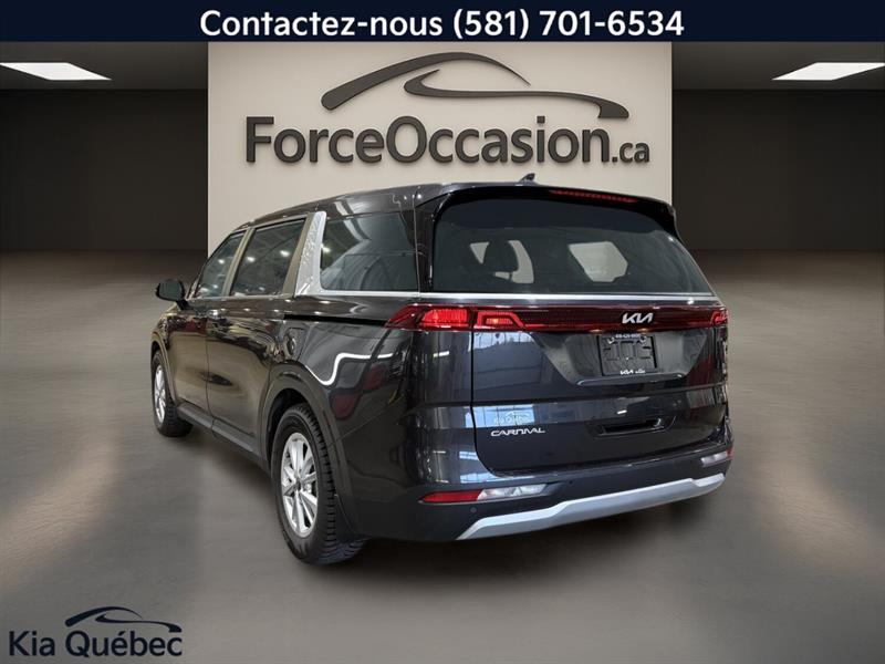kia Carnival 2023 - 2