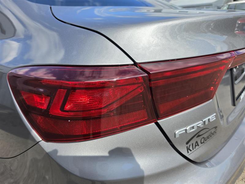kia Forte 2022 - 10
