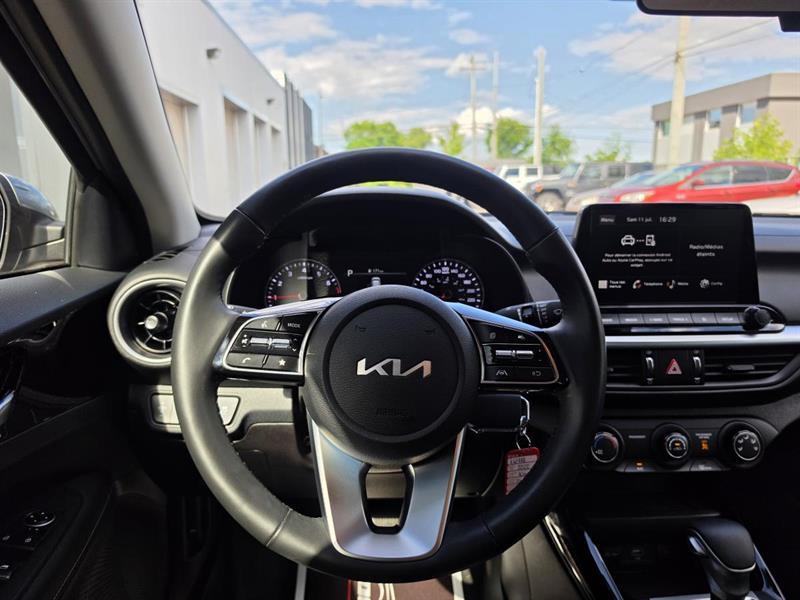 kia Forte 2022 - 15