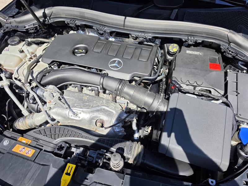mercedes-benz GLA 2021 - 8