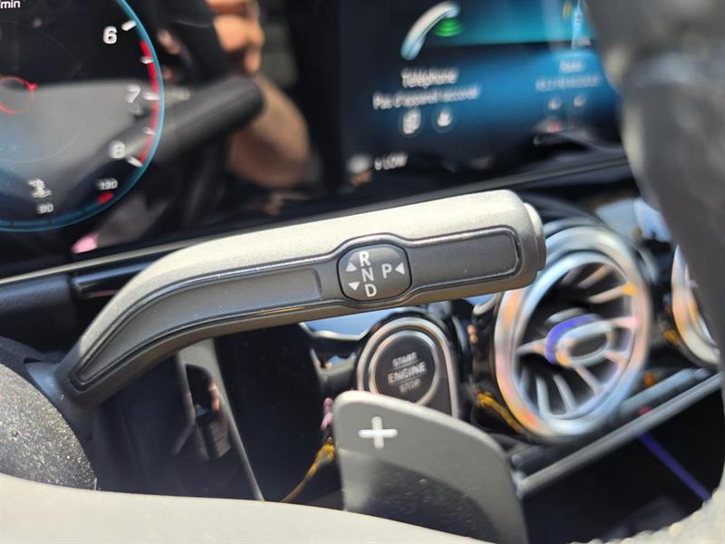 mercedes-benz GLA 2021 - 16