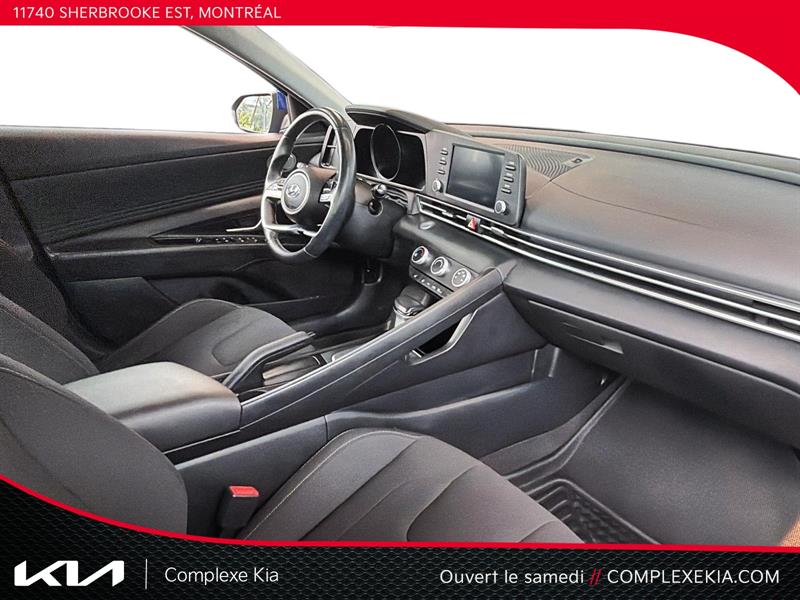 hyundai Elantra 2022 - 19