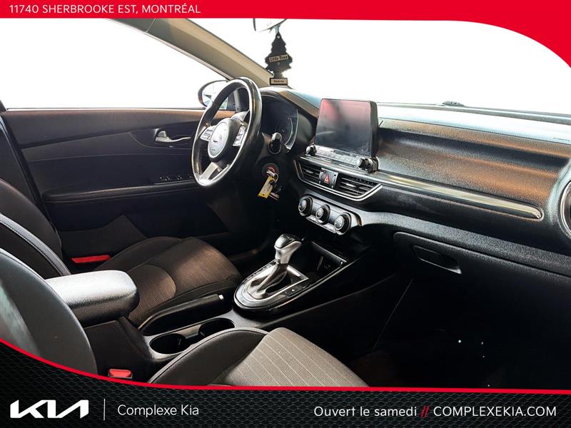 kia Forte 2021 - 18