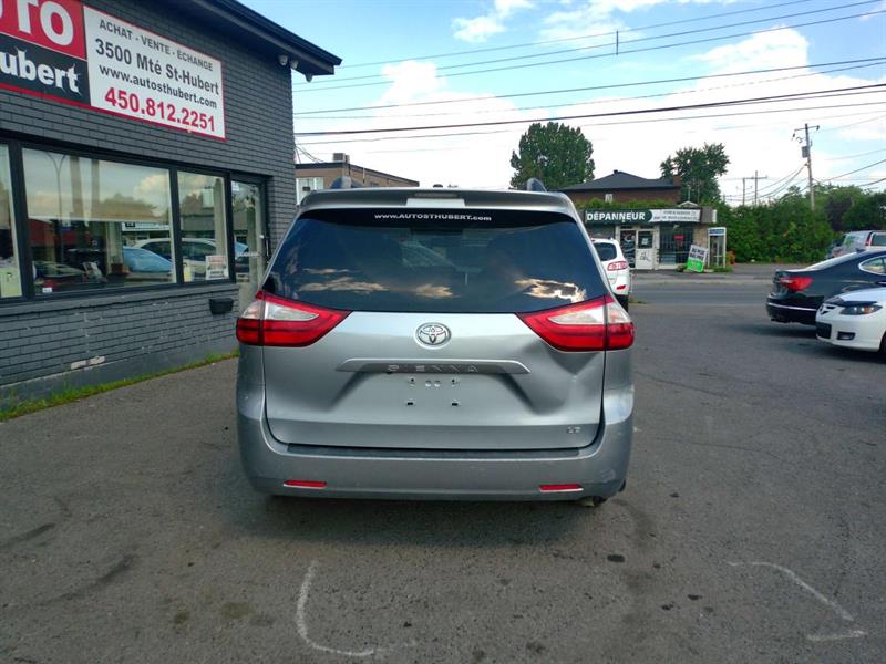 toyota Sienna 2015 - 4