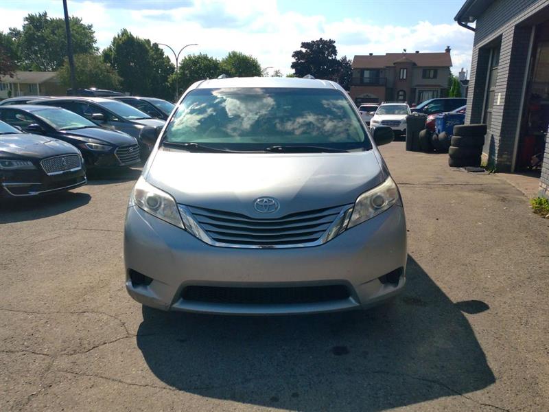 toyota Sienna 2015 - 8