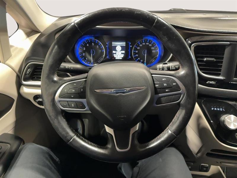 chrysler Pacifica 2019 - 10