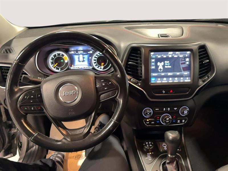 jeep Cherokee 2019 - 9