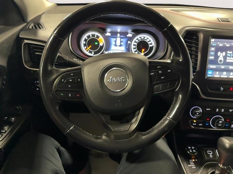 jeep Cherokee 2019 - 11