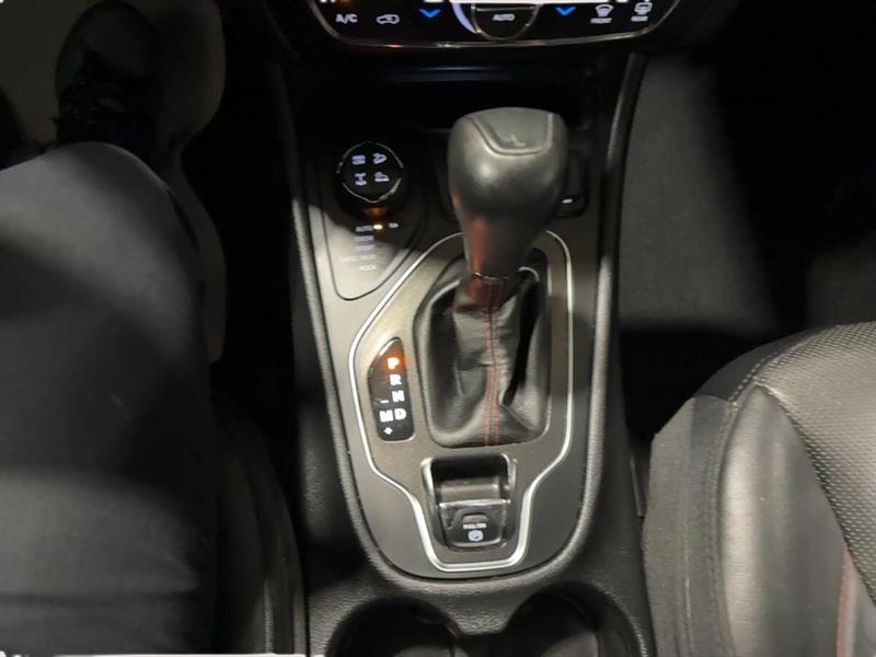 jeep Cherokee 2019 - 13