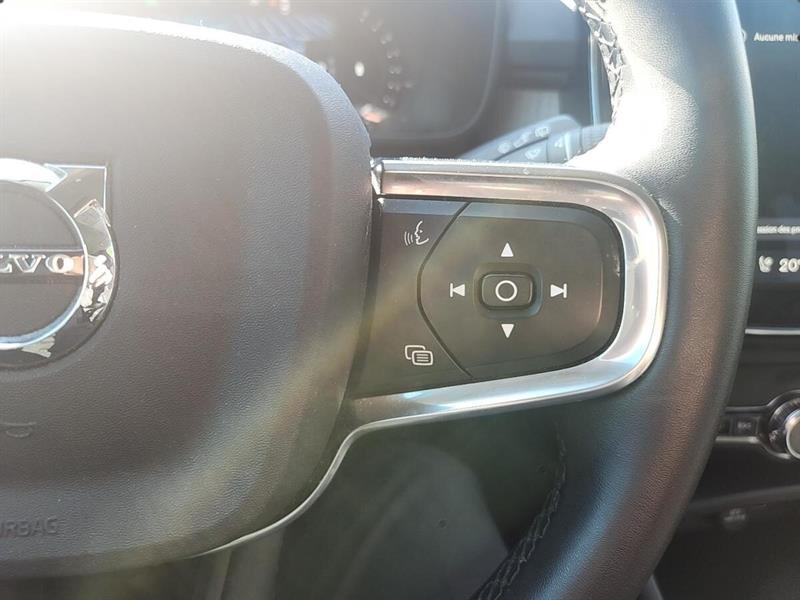 volvo XC40 2023 - 11