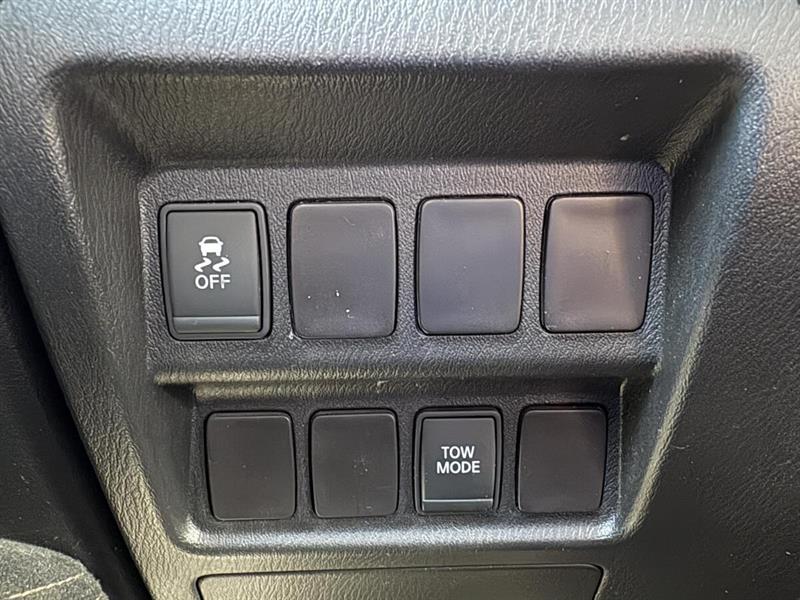 nissan Pathfinder 2016 - 20