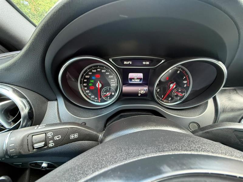 mercedes-benz GLA 2019 - 10