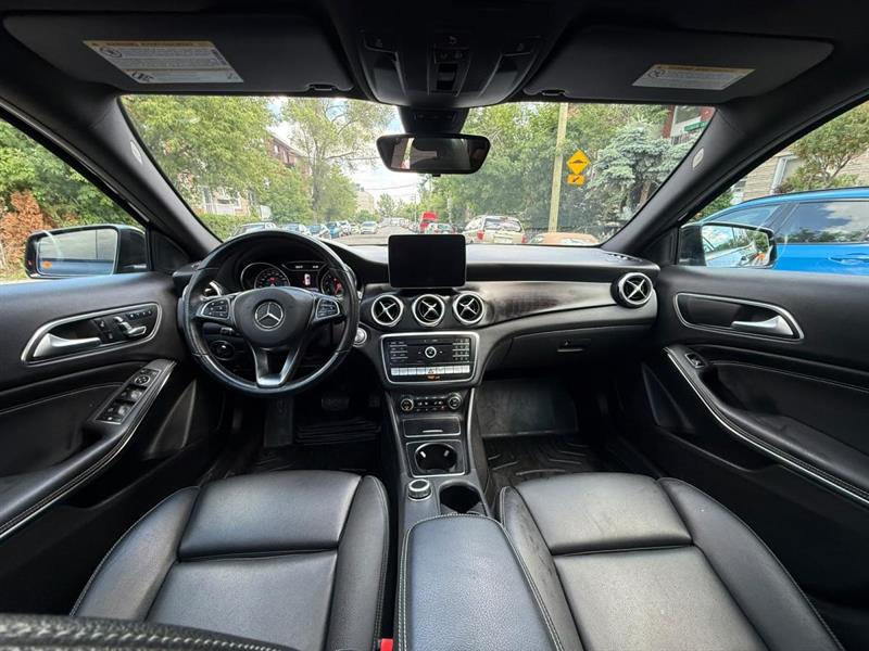 mercedes-benz GLA 2019 - 11