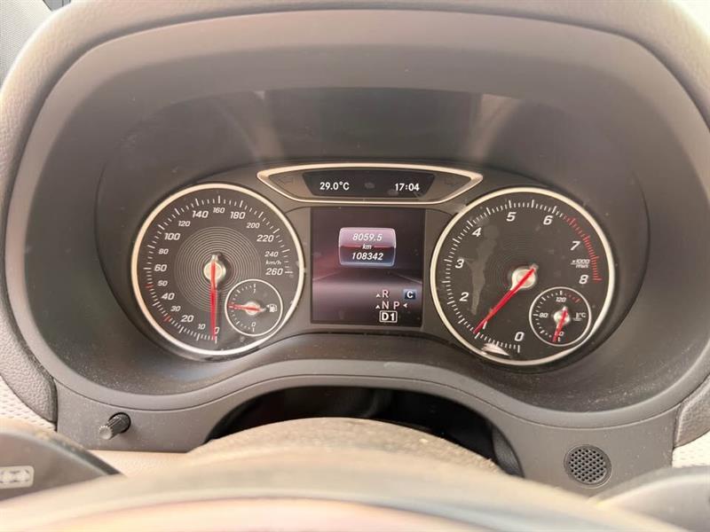 mercedes-benz B 250 2017 - 11