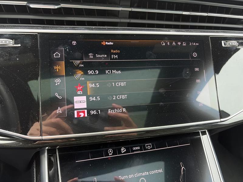 audi Q8 2025 - 24