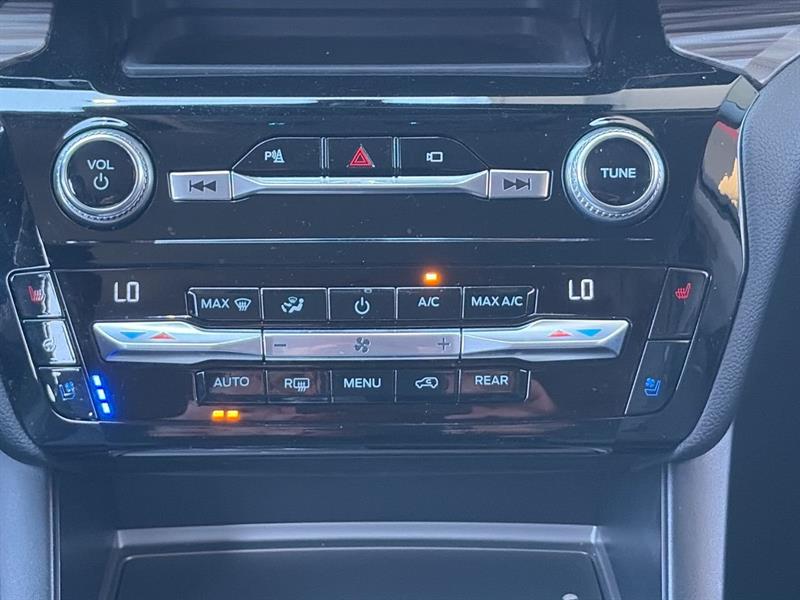 ford Explorer 2021 - 27