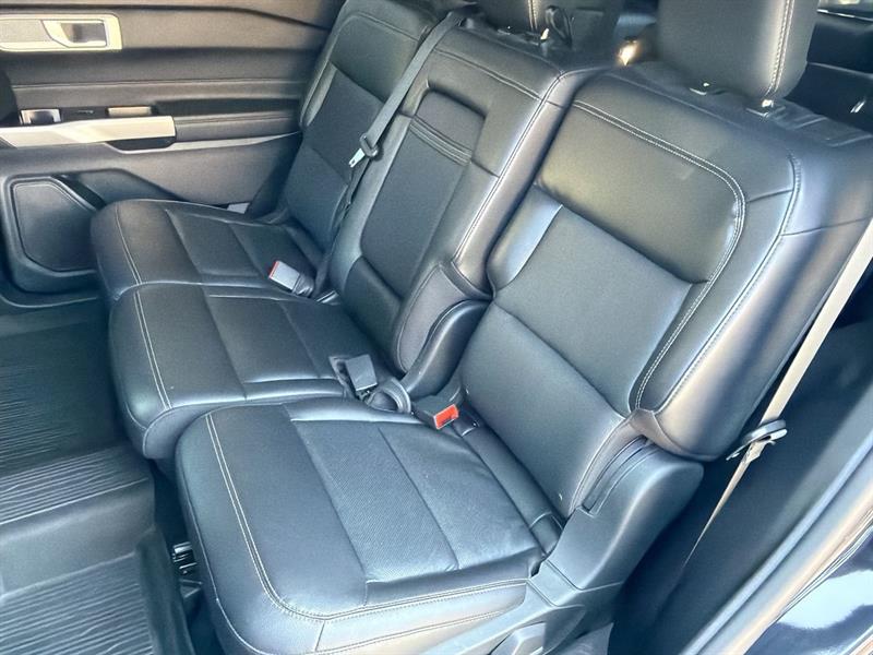 ford Explorer 2021 - 30