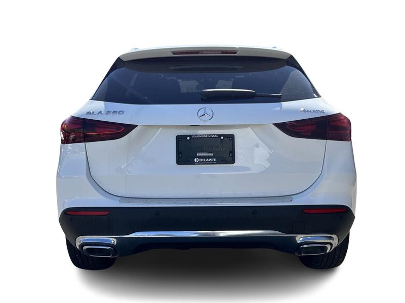 mercedes-benz GLA 250 2026 - 12