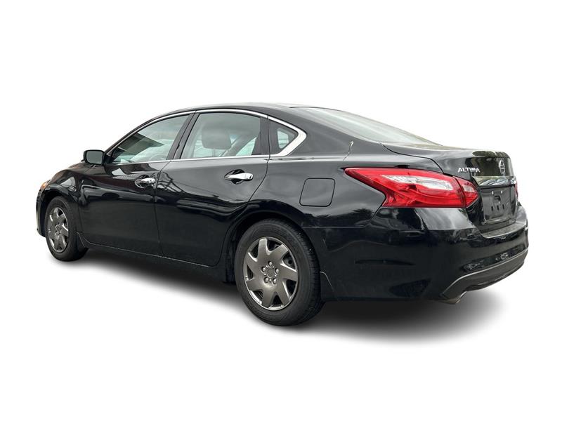 nissan Altima 2017 - 9