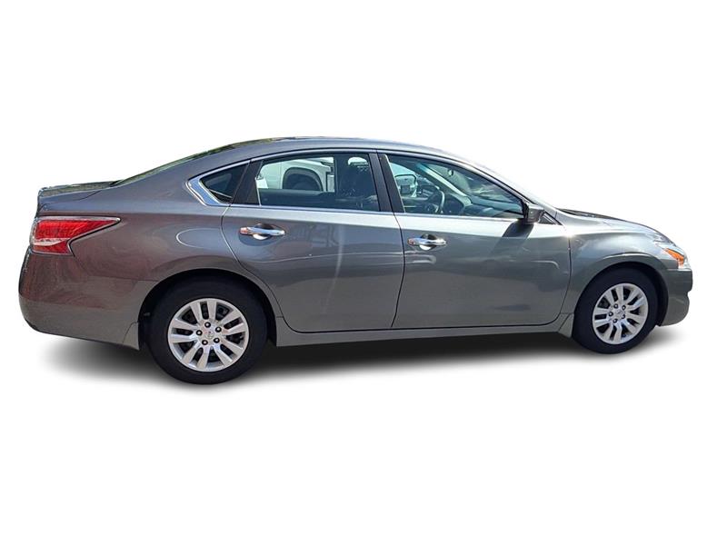 nissan Altima 2015 - 16