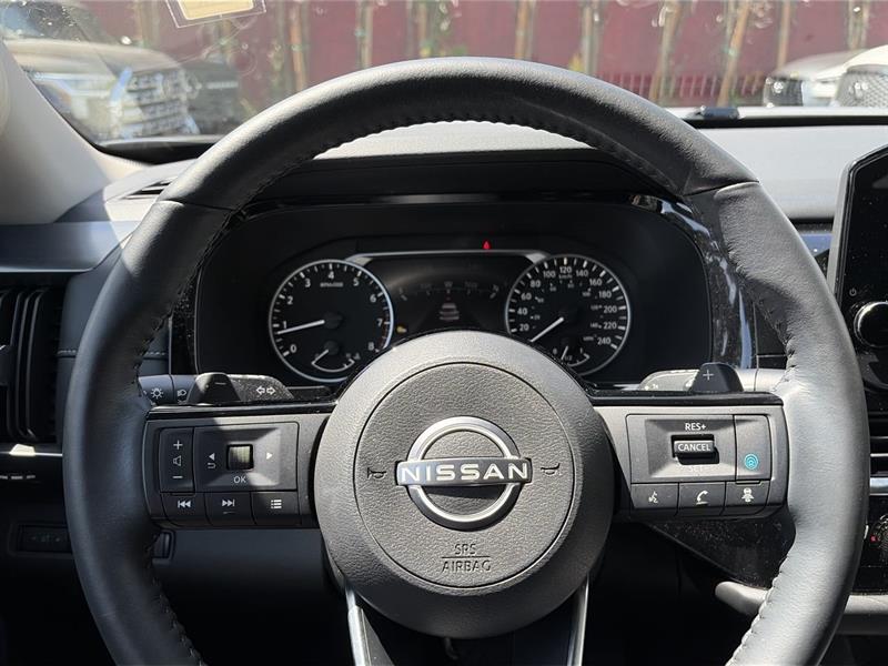 nissan Pathfinder 2024 - 22
