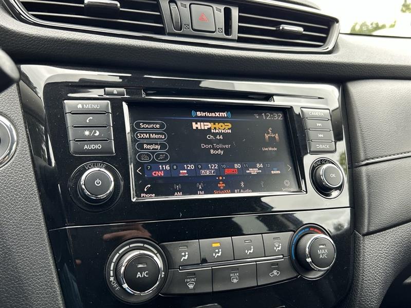 nissan Rogue 2020 - 24