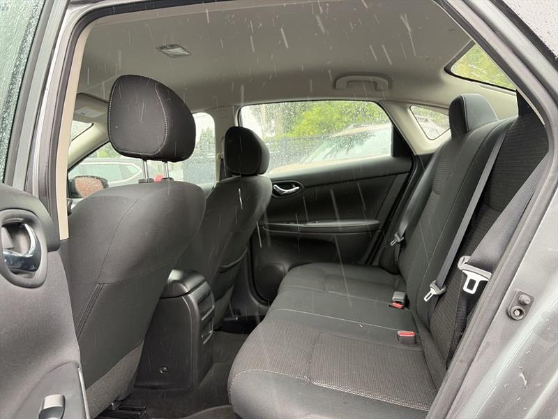 nissan Sentra 2019 - 28