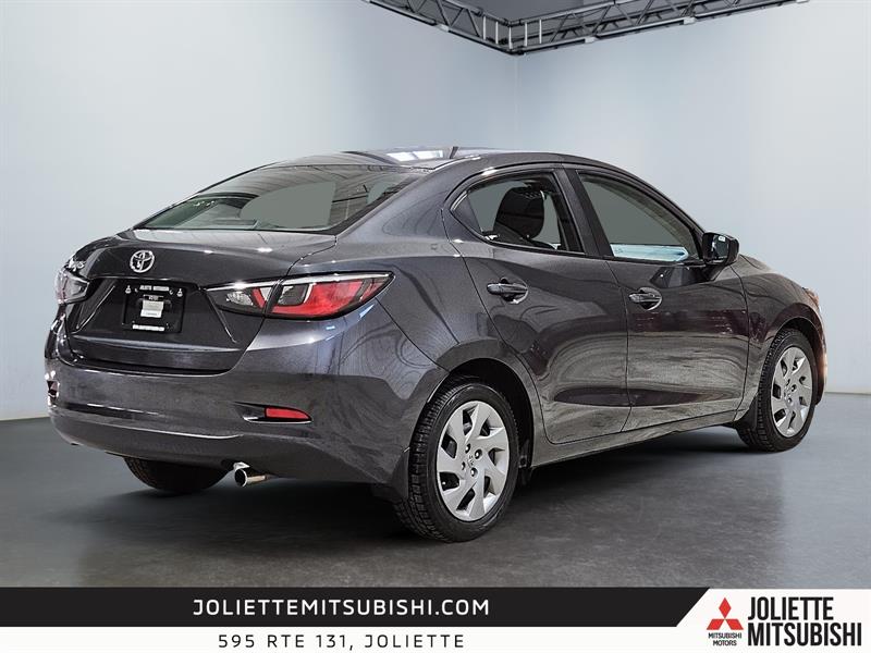 toyota Yaris 2017 - 13