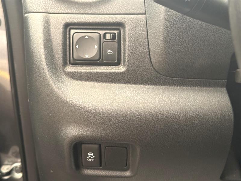 nissan Versa Note 2016 - 13