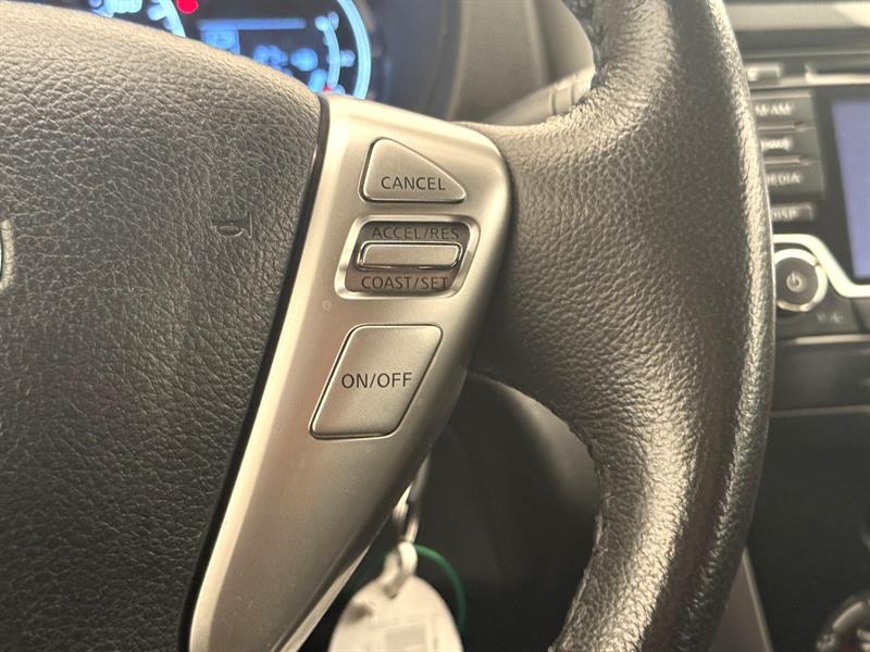 nissan Versa Note 2016 - 17