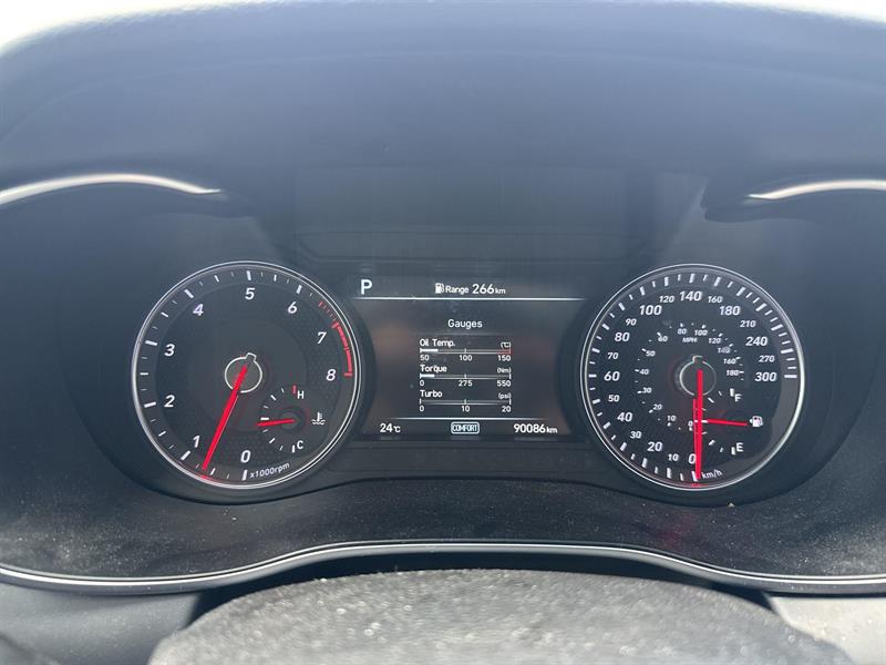 genesis G70 2020 - 10