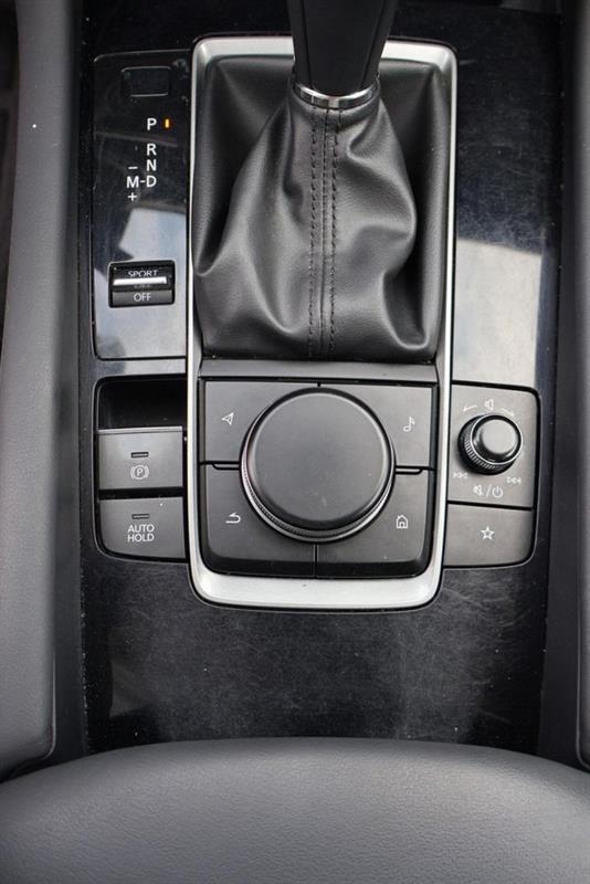 mazda Mazda3 2019 - 17