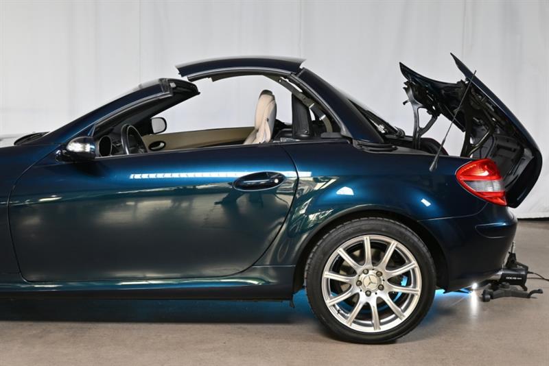 mercedes-benz SLK-Class 2005 - 40