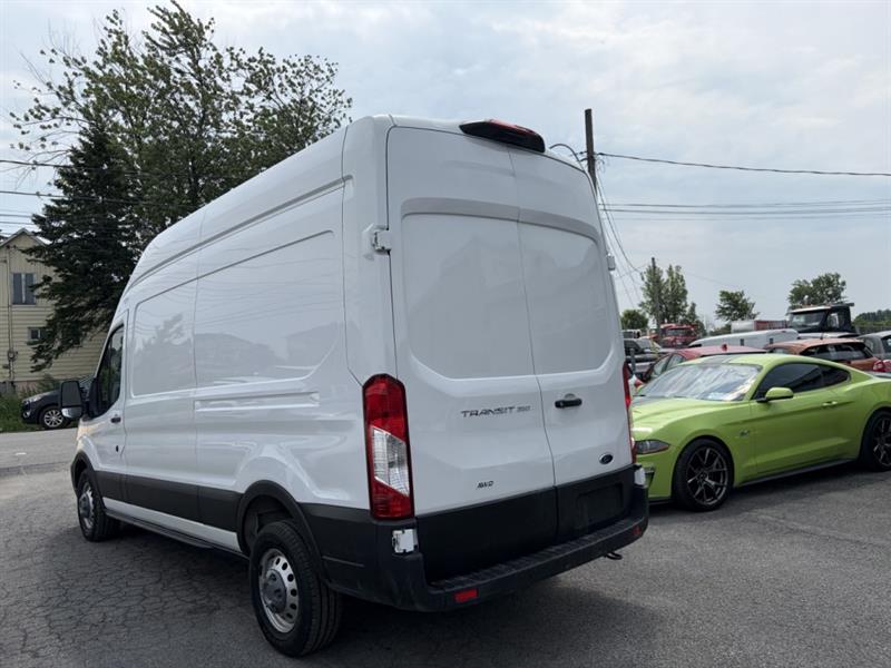 ford Transit fourgon utilitaire 2023 - 2
