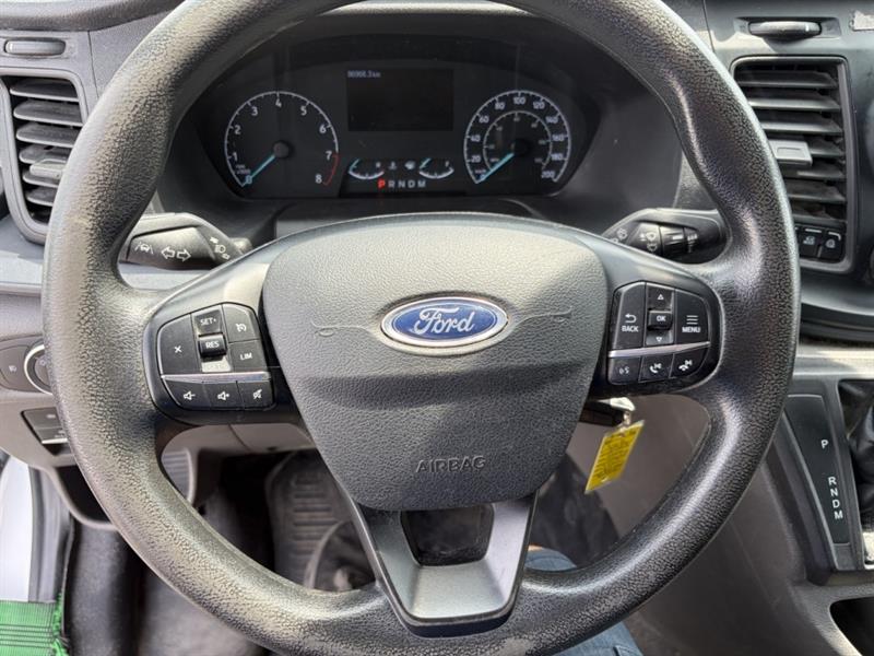 ford Transit fourgon utilitaire 2023 - 13