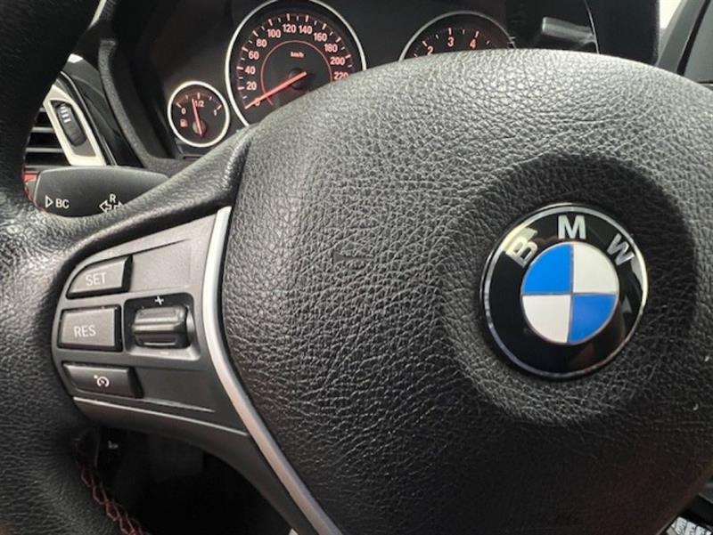 bmw Série 3 2015 - 15