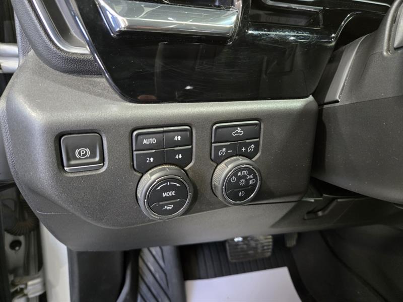 chevrolet Silverado 1500 2022 - 17