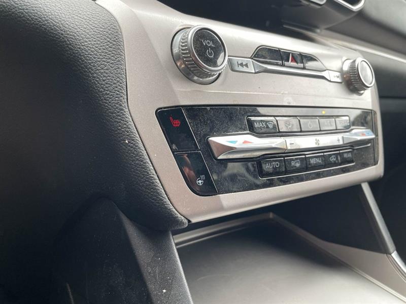 ford Explorer 2023 - 12