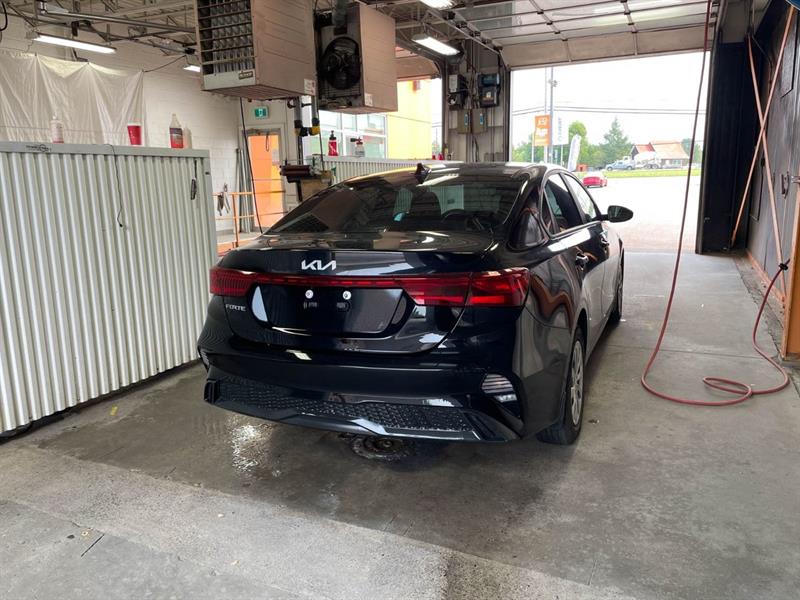 kia Forte 2022 - 8