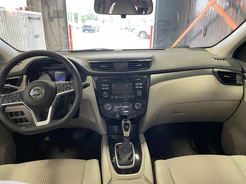 nissan Qashqai 2018 - 10