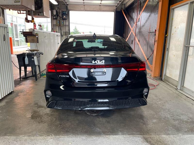 kia Forte 2022 - 6