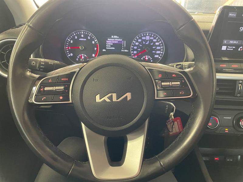 kia Forte 2022 - 14