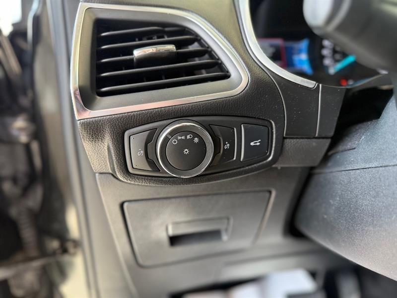 ford Edge 2015 - 23
