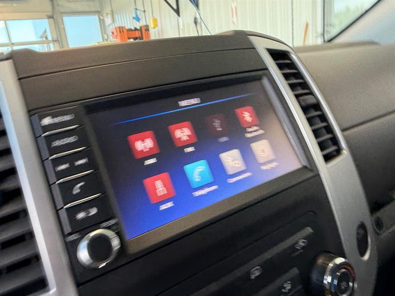 nissan Frontier 2019 - 27